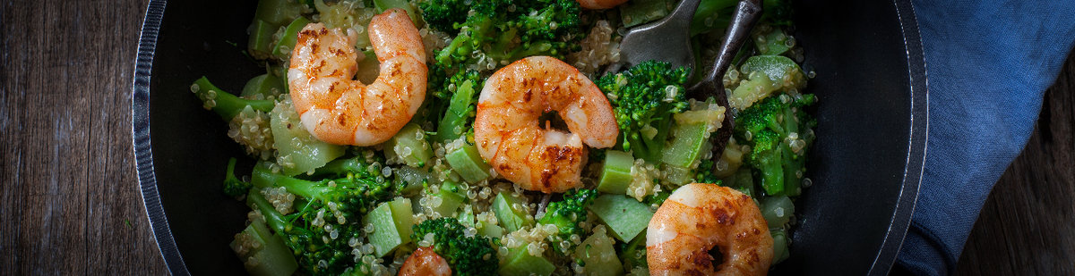 Shrimp with broccoli and cous cous